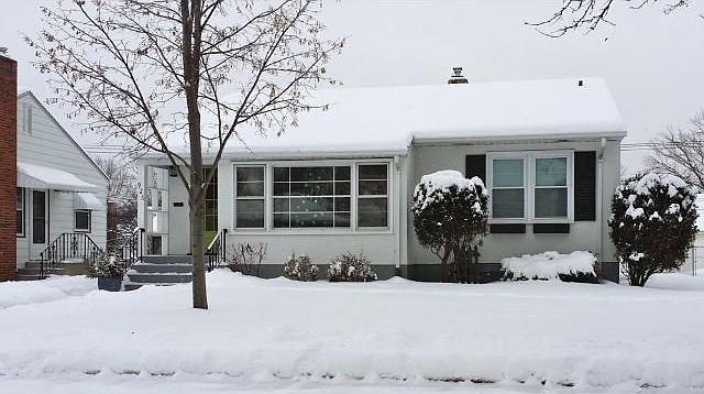 1st image of 926 Idaho Ave W