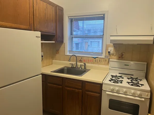 42-12 21st Avenue image 1 of 9