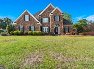 106 Vinings Place Dr, Warner Robins, GA 31088