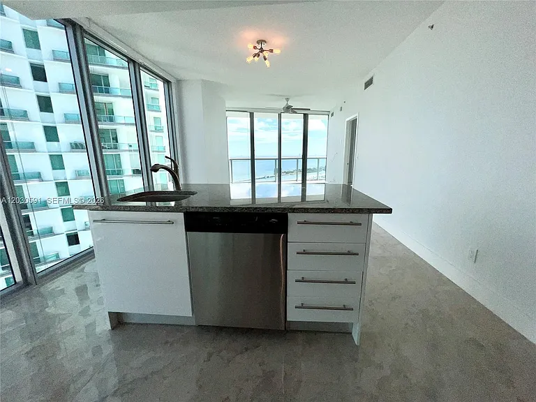 888 Biscayne Blvd #4112 — Photo 11