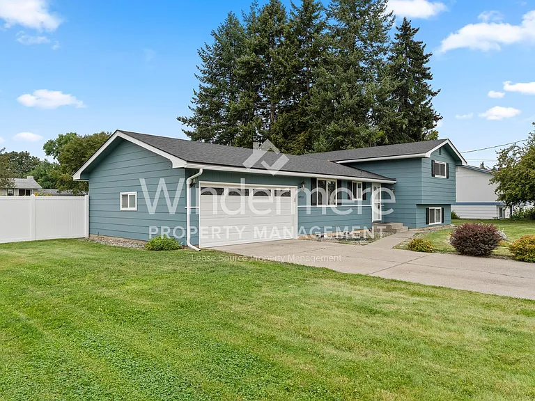 14920 E 14th Ave — Photo 29
