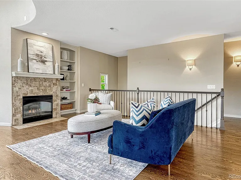 2 Garfield St #B — Photo 2