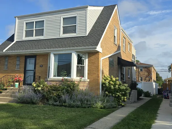 7546 W Cleveland St #2, Niles, IL 60714