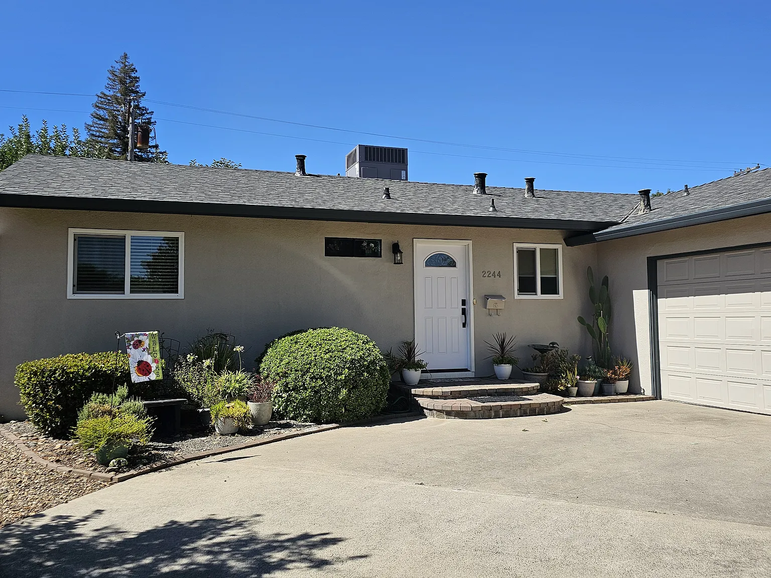 Zinfandel Dr, Rancho Cordova — Photo 1