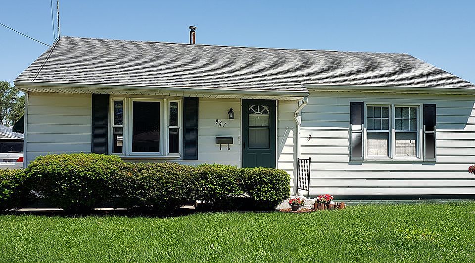 1st image of 947 Frank St