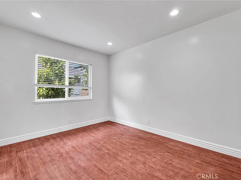8801 Mays Ave — Photo 14