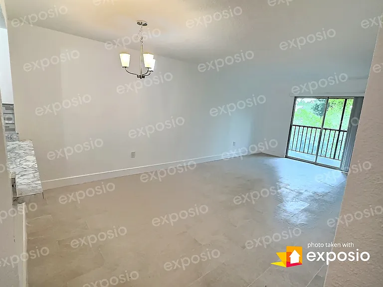 2070 Braman Ave #14 — Photo 3