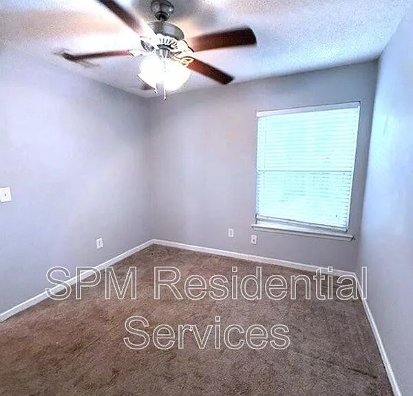 1174 Shipyard Blvd — Photo 6