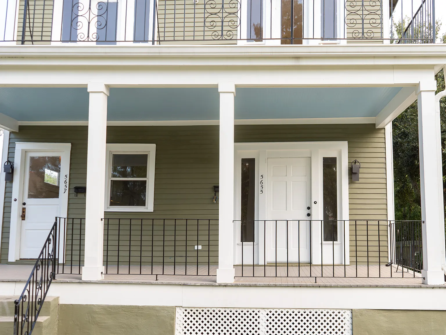 2 bed, 1200 sqft, $2,450 — Photo 2