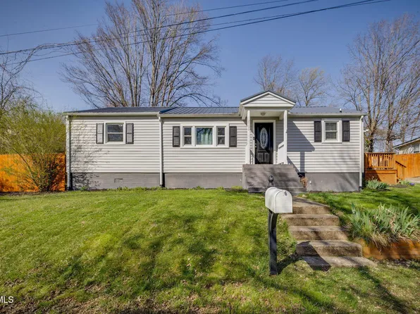 2706 Gray St, Johnson City, TN 37604