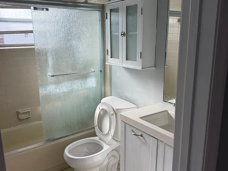 437 Cart Ct — Photo 5