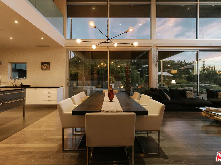 2651 Nichols Canyon Rd — Photo 35