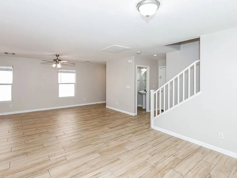 6218 Lone Cypress Ct — Photo 8