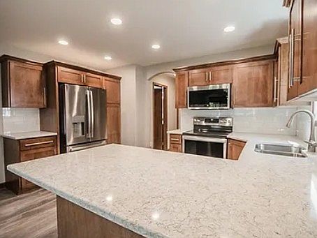 4th image of 307 N Vine St #1