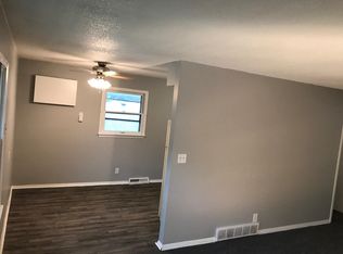 1625 W George Washington Blvd #D, Davenport, IA 52804