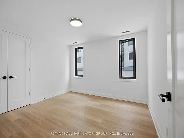 56 Camberwell Rd #1 — Photo 28