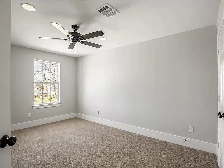 9815 Bamboo Rd — Photo 10