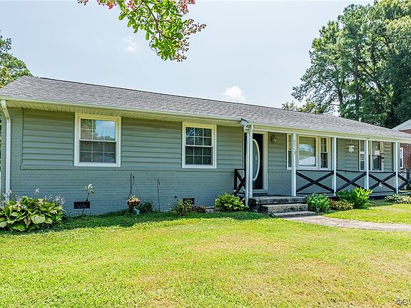 3rd image of 9713 Drexel Ln