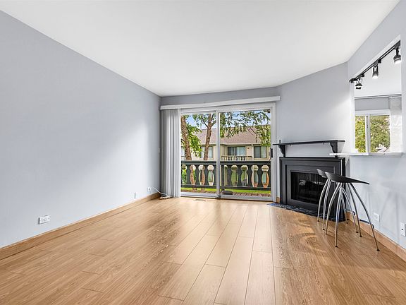 3rd image of 1948 Hidden Creek Cir #3