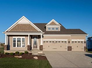 505 Miralago Shore Dr, Saint Peters, MO 63376