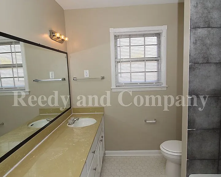 3235 Fox Chase Dr — Photo 18