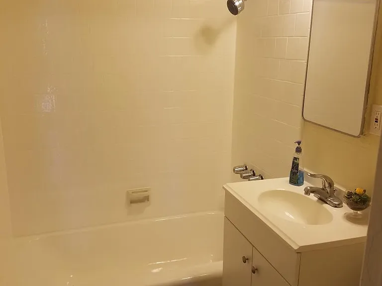 2939 S Bronson Ave #2 — Photo 12