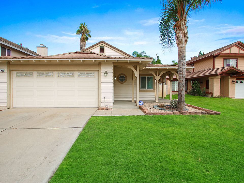 1st image of 13656 Crawford Ct
