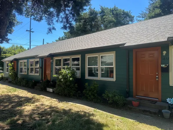 64: Overlook Courtyard Apartments., 1645-1649 N Killingsworth St #1645, Portland, OR 97217