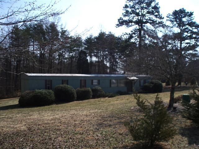 1st image of 1392 Hollow St