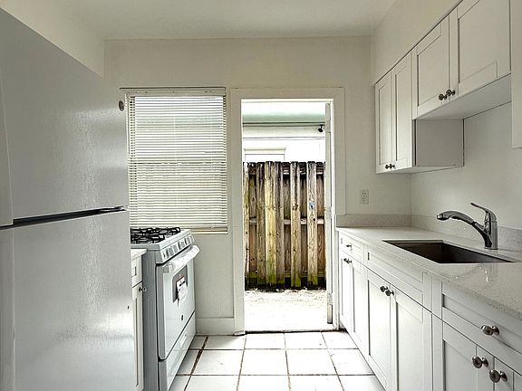 5th image of 810 82nd St APT 1