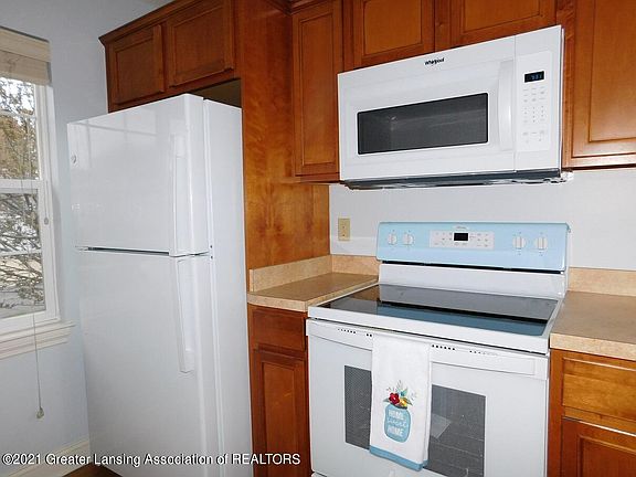 4th image of 2520 Arbor Forest Dr