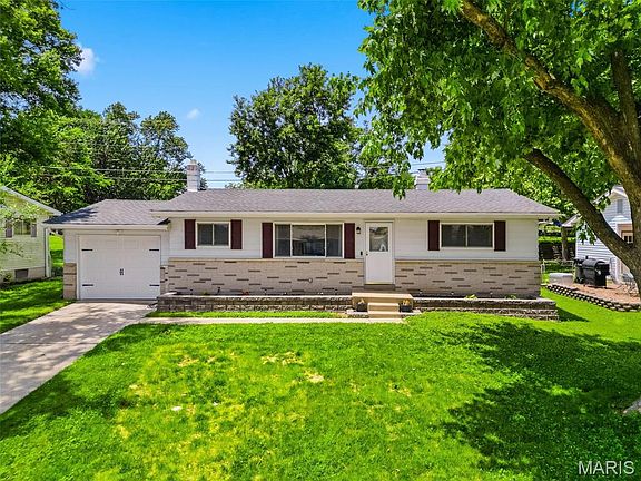 3rd image of 1607 Barbara Dr