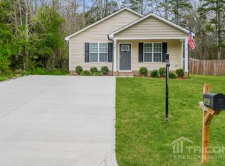 1347 Poplar Glen Dr, Kannapolis, NC 28083