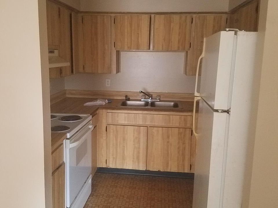 2nd image of 3917 E Fern St APT 3
