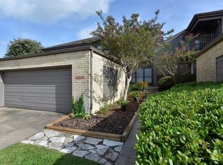 18242 Lakeside Ln, Houston, TX 77058