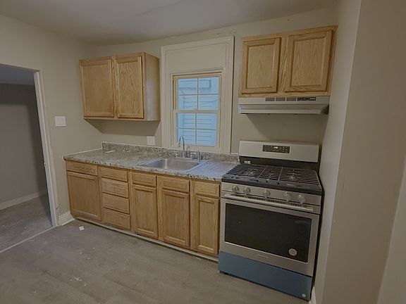 2nd image of 304 Porter St #1
