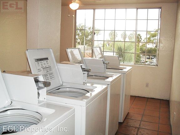 5th image of 1460 N Mansfield Ave APT 116