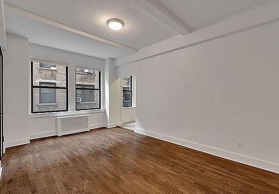 5th image of 12 E 86th St APT 627