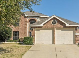 10616 Bluestone Rd, Fort Worth, TX 76108