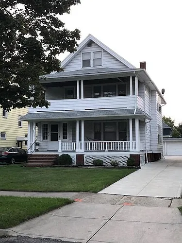 2092 Lincoln Ave #LOWER Photo 1