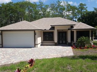 5729 Green Blvd, Naples, FL 34116