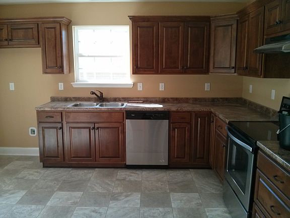 2nd image of 2099 Short Leaf Dr
