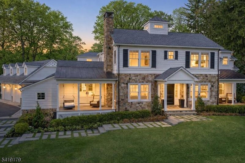 1st image of 54 BERTA PLACE