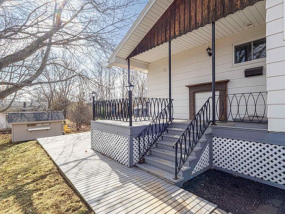 4th image of 16 Donwood Dr