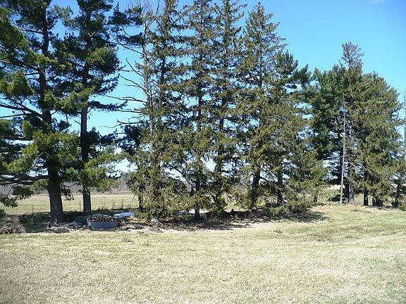 5th image of N8203 County Road G