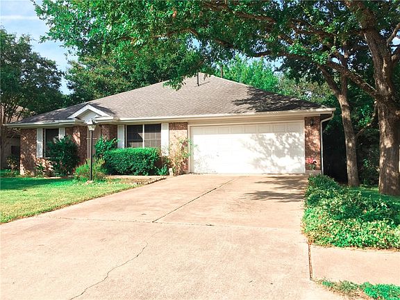 3rd image of 3616 Aspen Creek Pkwy