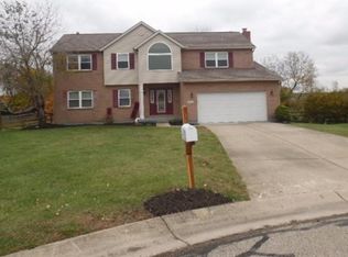 Treetop✳︎ 6887 Willow Tree Ln, Dayton, OH 45424 | Redfin
