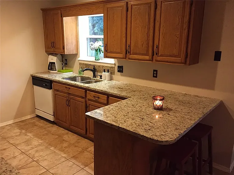 1416 E Briarcliff St — Photo 7