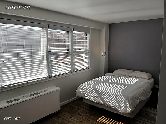 Rented by Corcoran | media 19