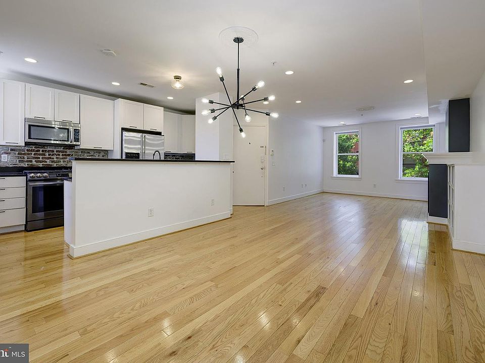 1st image of 1413 5th St NW APT 200